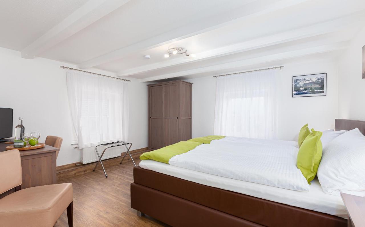 Hotel Landgasthof Hoelzer โฟรนเดนแบร์ก ภายนอก รูปภาพ