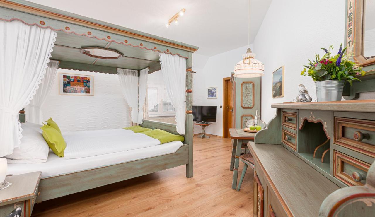 Hotel Landgasthof Hoelzer โฟรนเดนแบร์ก ภายนอก รูปภาพ
