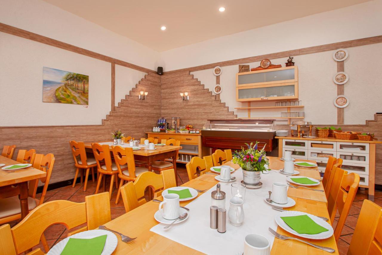 Hotel Landgasthof Hoelzer โฟรนเดนแบร์ก ภายนอก รูปภาพ