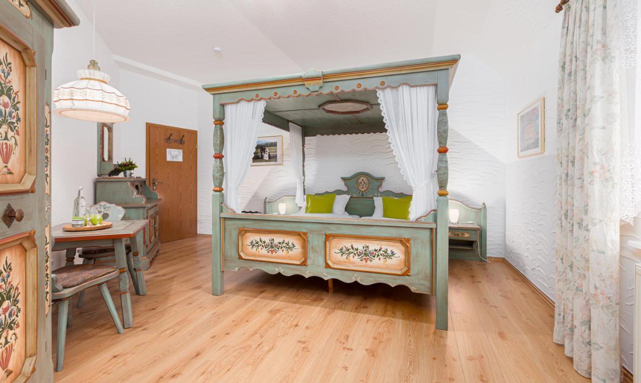 Hotel Landgasthof Hoelzer โฟรนเดนแบร์ก ภายนอก รูปภาพ